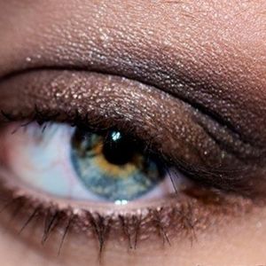 Bang Beauty Chocolate Eyeliner